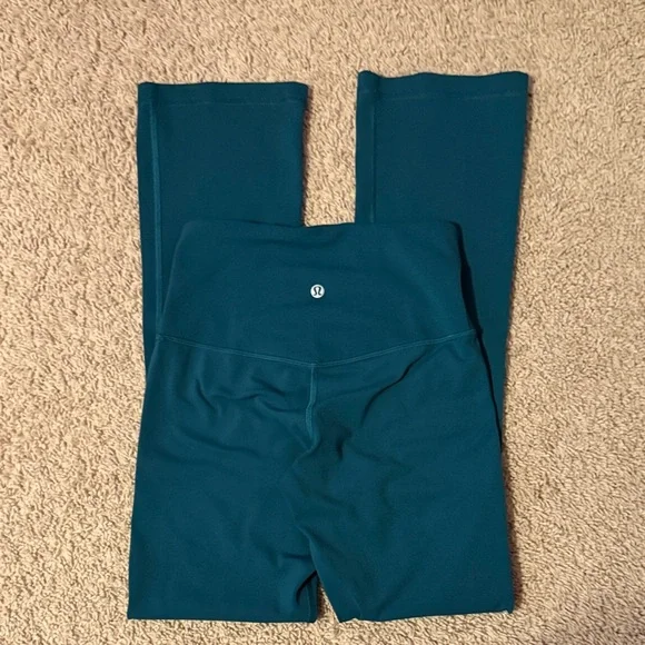 lululemon athletic Leggings - Picture 3 of 3